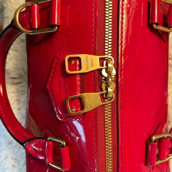 LOUIS VUITTON Montana Handbag Monogram Verni Leather Rose Andian - Valentines 💘 - Picture 9 of 16